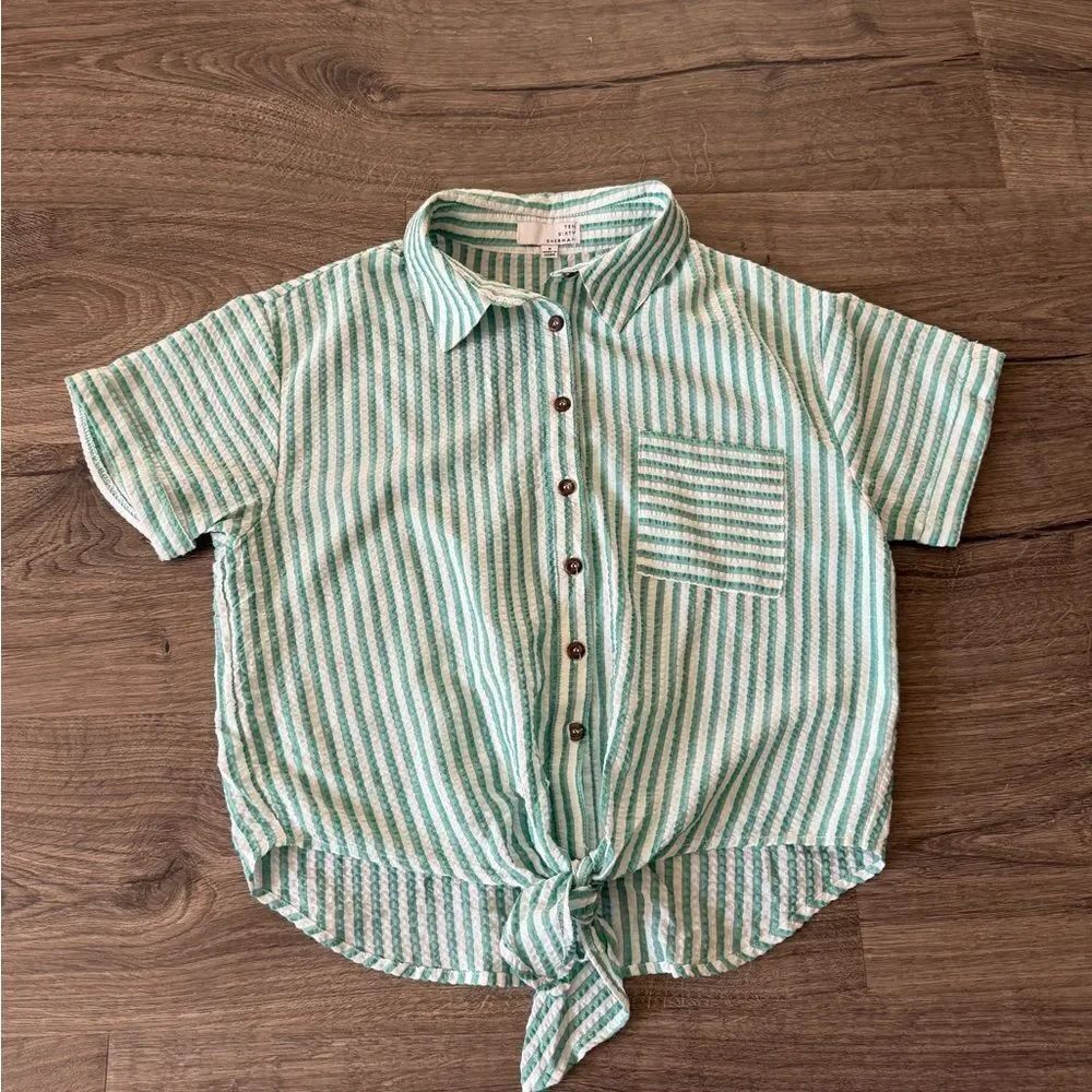 Ten Sixty Sherman Green and white striped button up blouse size Small